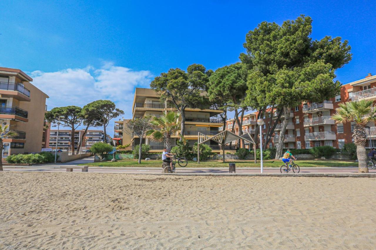 Txingudi - Only Families Leilighet Cambrils Eksteriør bilde