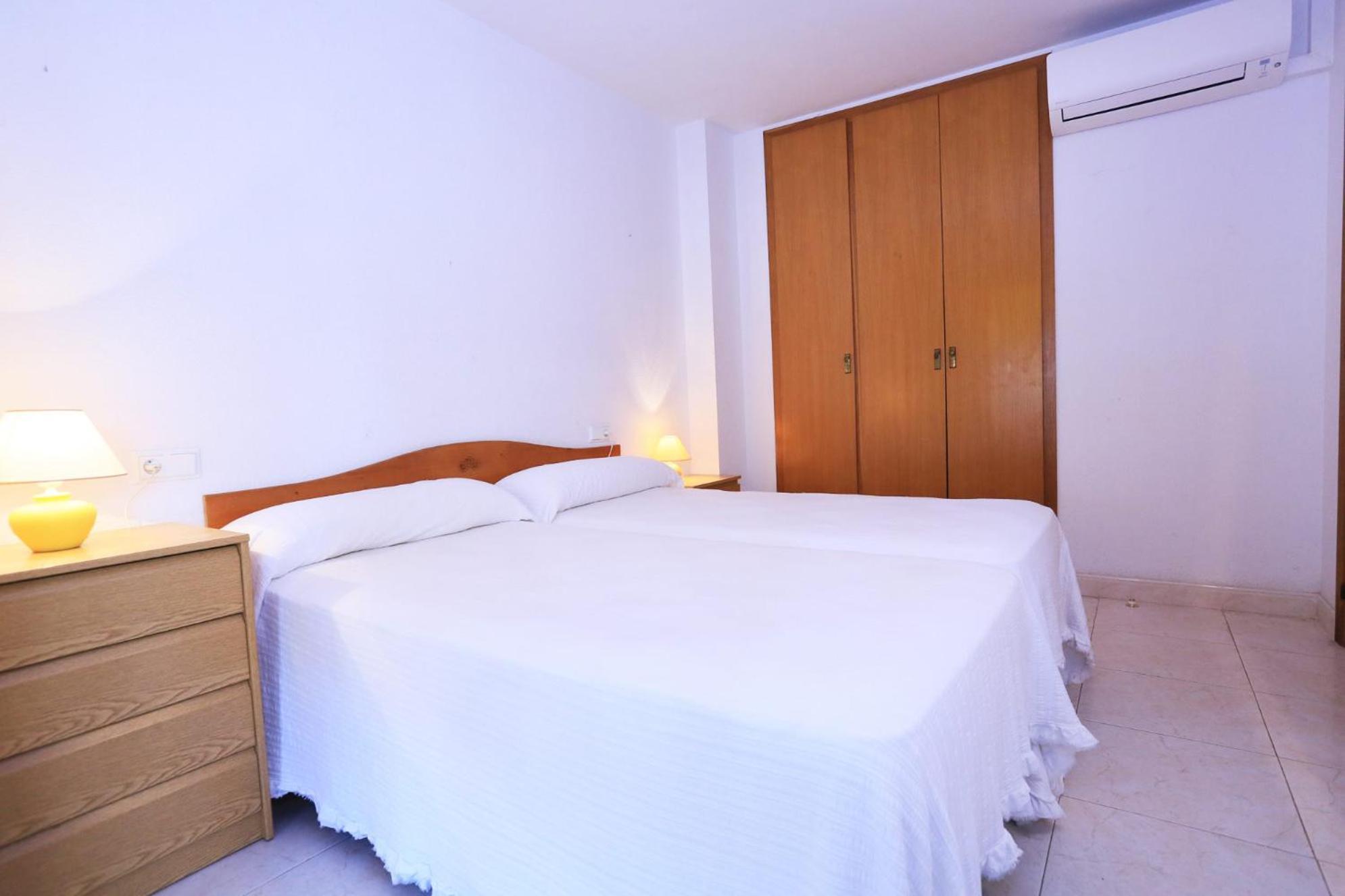 Txingudi - Only Families Leilighet Cambrils Eksteriør bilde
